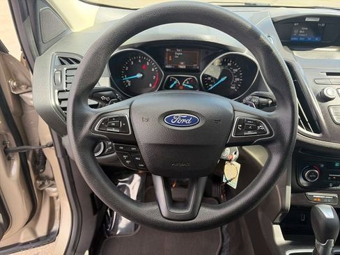 Used 2017 Ford Escape SE AWD/4WD image 26