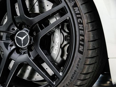 Used 2011 Mercedes-Benz SLS AMG Coupe image 98