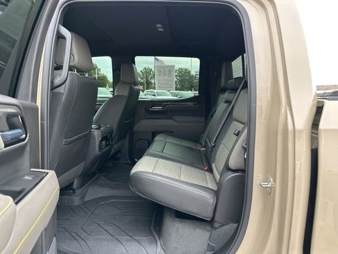 Used 2023 Chevrolet Silverado 1500 ZR2 image 27