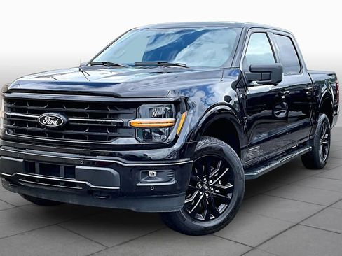 Certified 2025 Ford F150 XLT w/ Equipment Group 302A MID AWD/4WD image 40