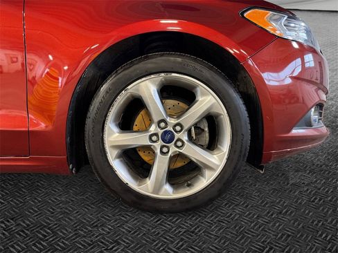 Used 2014 Ford Fusion SE w/ Equipment Group 201A image 11