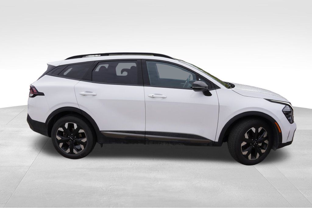 Certified 2024 Kia Sportage X-Line w/ X-Line Premium Package AWD/4WD image 2