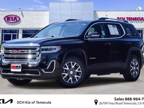 Used 2020 GMC Acadia SLE w/ Driver Convenience Package FWD image 1