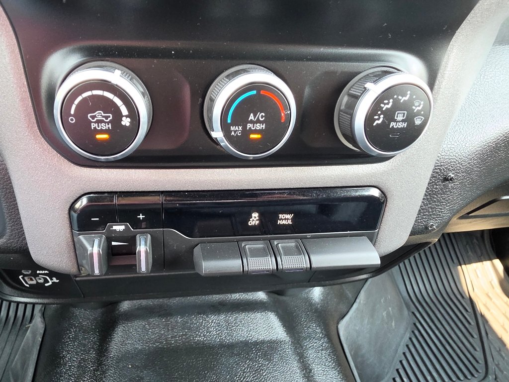 Used 2021 RAM 2500 Tradesman AWD/4WD image 17