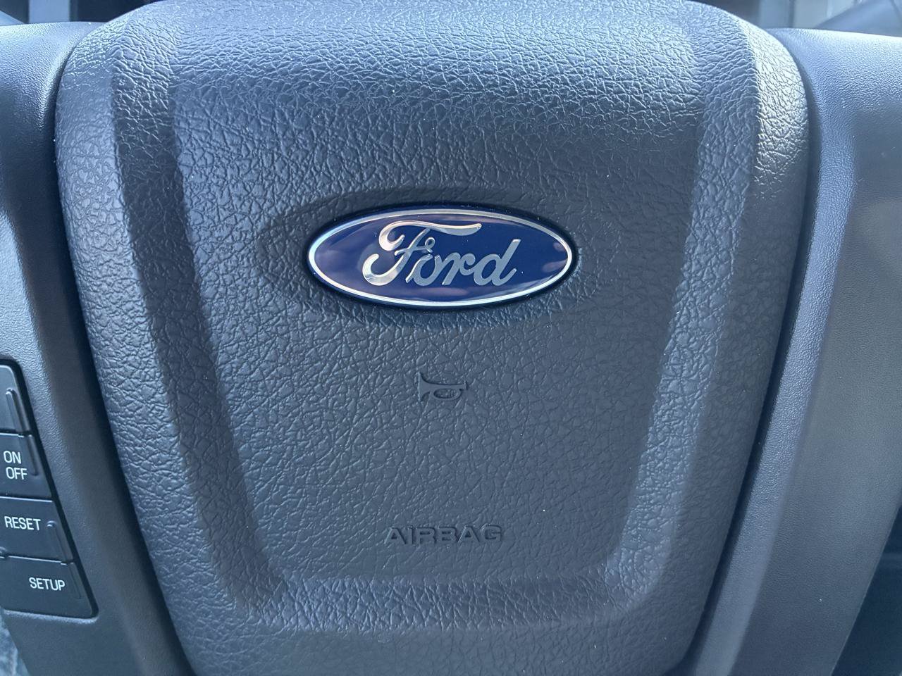 Used 2012 Ford F150 XLT AWD/4WD image 17
