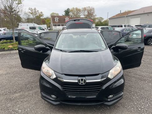 Used 2017 Honda HR-V EX image 30