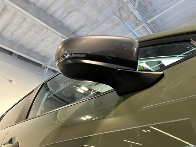 Used 2024 Subaru Crosstrek 2.5i Limited AWD/4WD image 37