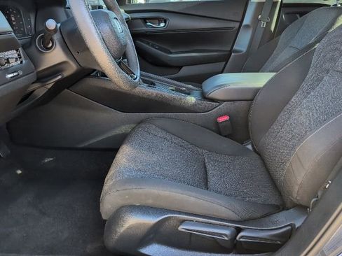 Used 2023 Honda Accord LX image 10