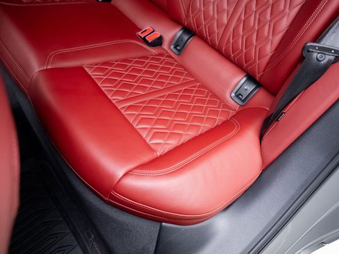 Used 2024 Audi S6 Premium Plus w/ Premium Plus Package image 69