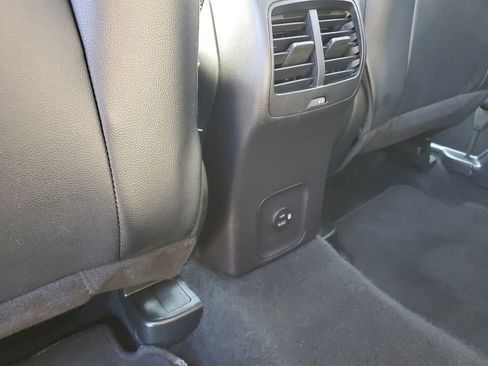 Used 2022 Ford Escape SEL image 30