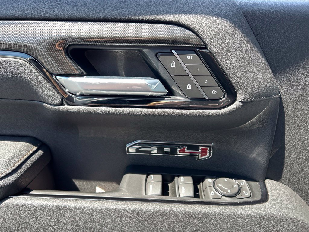 New 2026 GMC Sierra 1500 AT4 w/ Technology Package AWD/4WD image 76
