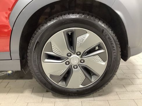 Used 2019 Hyundai Kona Limited image 24