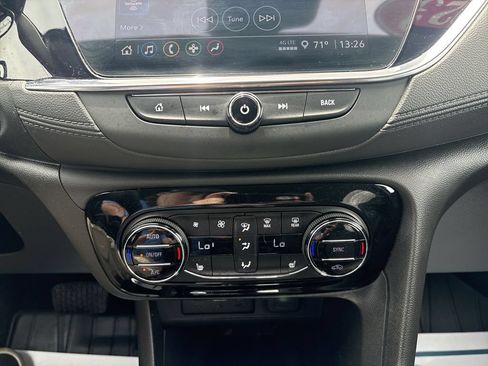 Used 2023 Buick Encore GX Select w/ Experience Buick Package AWD/4WD image 17