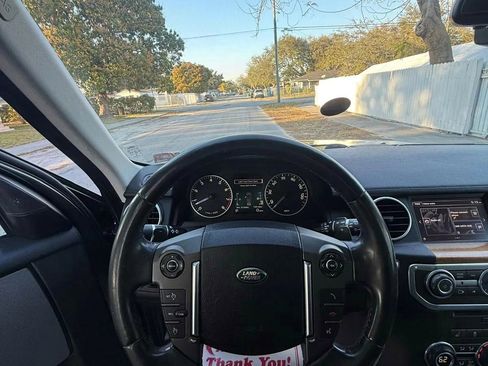 Used 2016 Land Rover LR4 HSE Silver Edition image 12