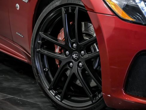 Used 2018 Maserati GranTurismo Sport RWD image 3