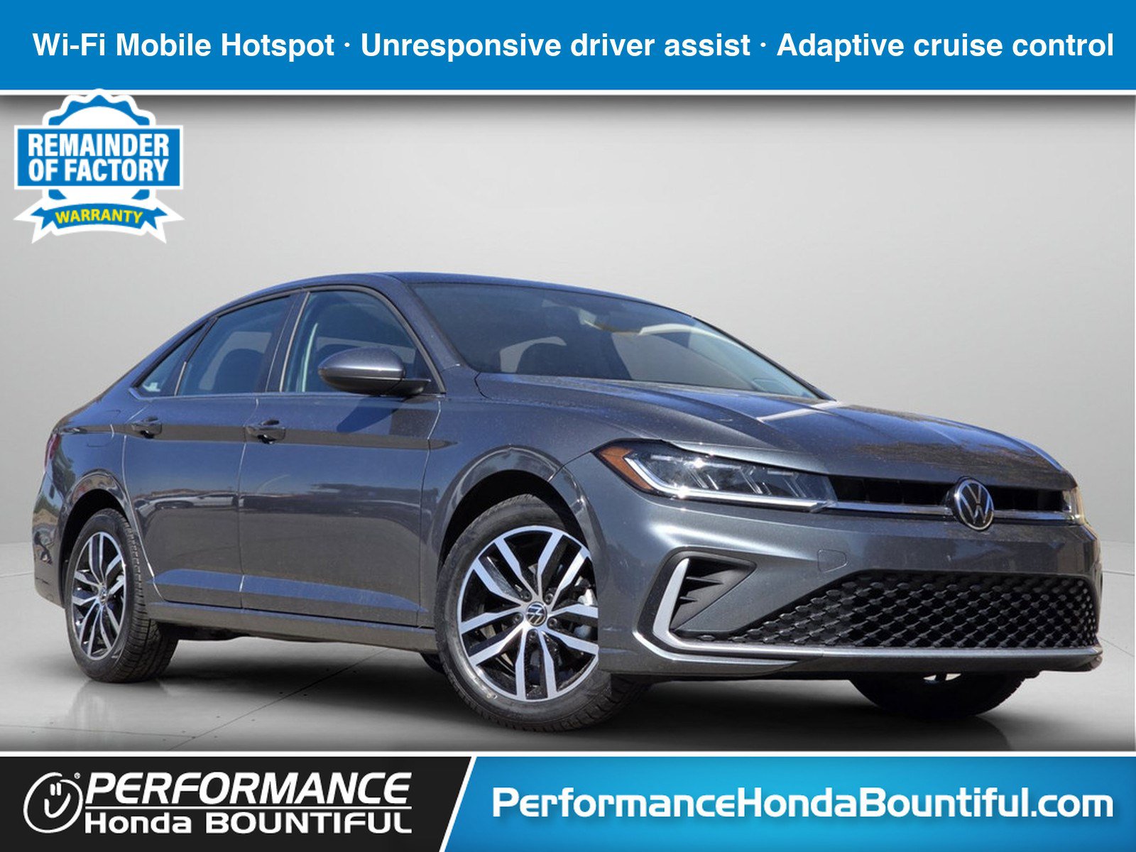 Used 2025 Volkswagen Jetta SE FWD image 1