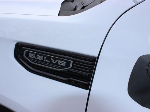 Used 2025 GMC Sierra 1500 Pro image 3