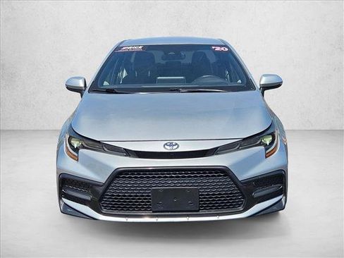 Used 2020 Toyota Corolla SE FWD image 2
