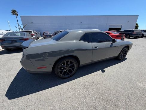 Used 2019 Dodge Challenger SXT w/ Blacktop Package RWD image 3