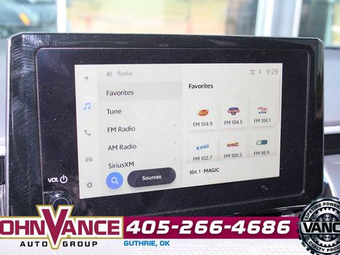 Used 2026 Toyota Corolla LE FWD image 30