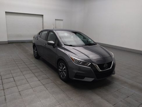 Used 2021 Nissan Versa SV FWD image 13