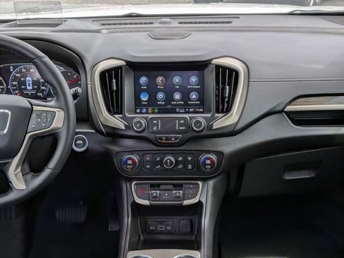 Used 2023 GMC Terrain Denali AWD/4WD image 18