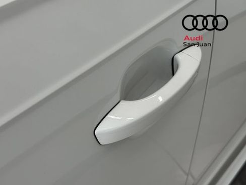 Used 2023 Audi Q7 3.0T Premium w/ Convenience Package AWD/4WD image 8