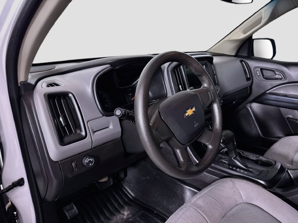 Used 2020 Chevrolet Colorado W/T RWD image 9