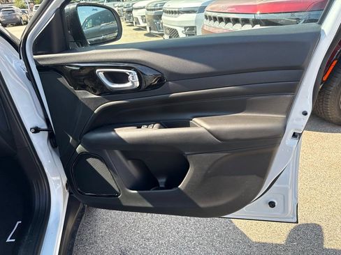 New 2026 Jeep Compass Limited AWD/4WD image 26