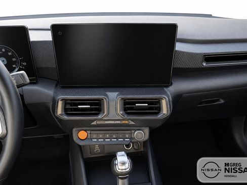 Used 2025 Ford Mustang Convertible RWD image 9