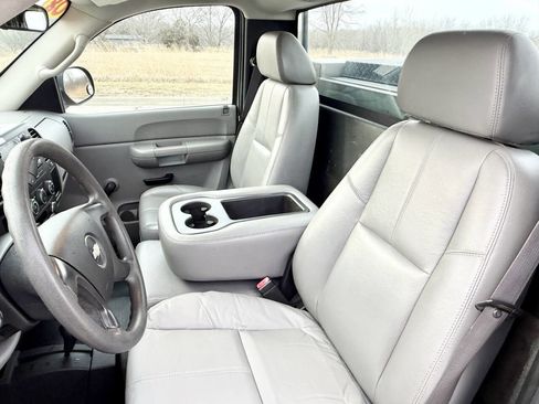 Used 2008 Chevrolet Silverado 3500 W/T image 8