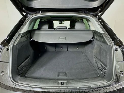 Used 2023 Audi Q5 2.0T Premium Plus w/ Premium Plus Package image 21