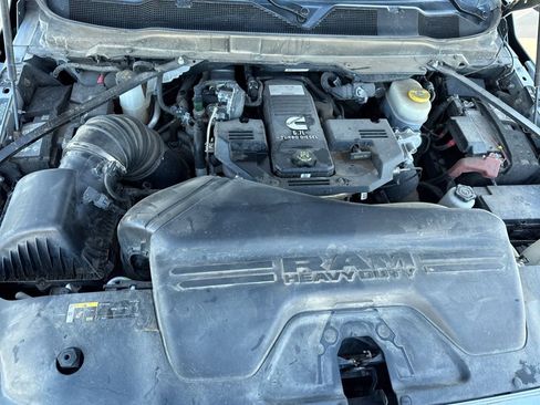 Used 2022 RAM 3500 Laramie image 24