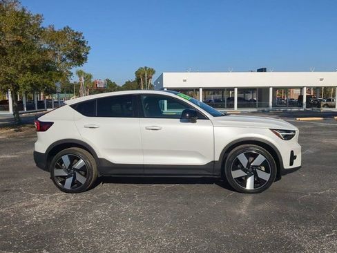 Used 2023 Volvo C40 P8 Recharge Ultimate w/ Protection Package Premier image 3