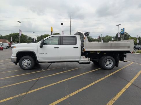 New 2025 Chevrolet Silverado 3500 W/T w/ WT Convenience Package AWD/4WD image 4