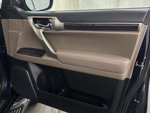 Used 2021 Lexus GX 460 Premium image 41