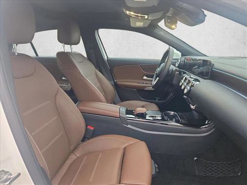 Used 2019 Mercedes-Benz A 220 image 21