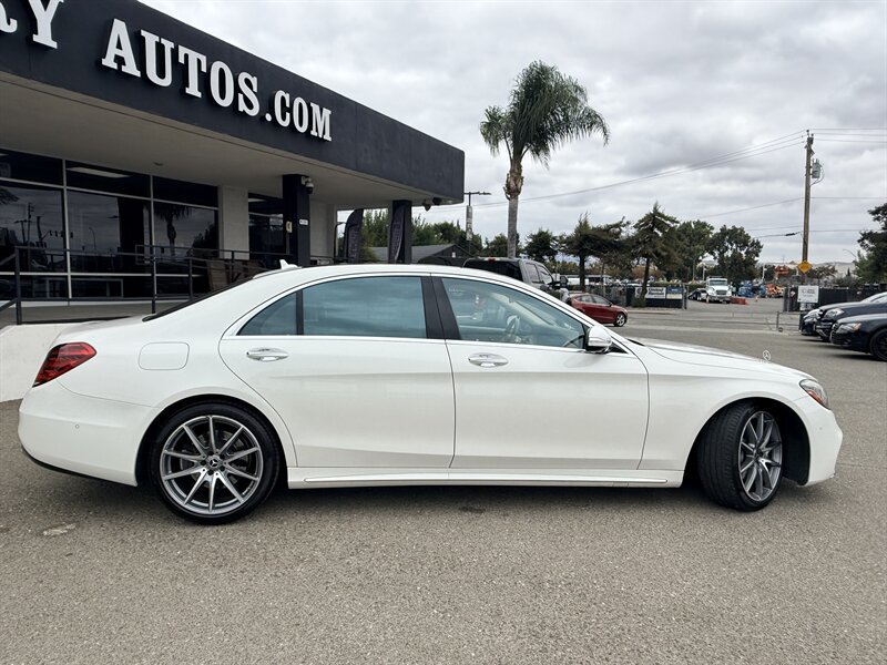 Used 2018 Mercedes-Benz S 560 Sedan image 8