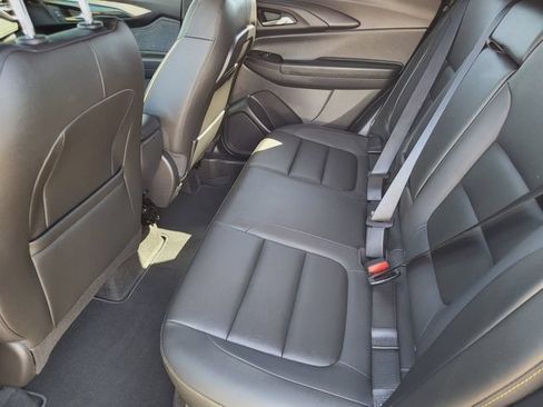 Certified 2025 Chevrolet TrailBlazer ACTIV w/ Convenience Package FWD image 11
