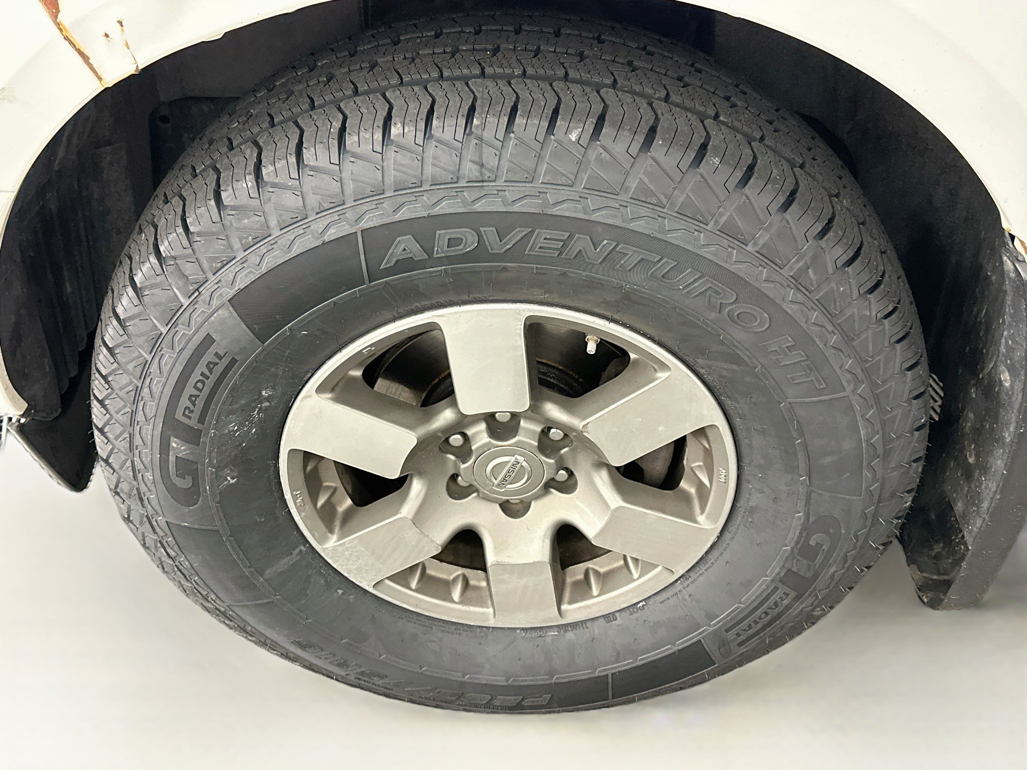 Used 2009 Nissan Frontier PRO-4X w/ Pro-4x Value Truck Pkg AWD/4WD image 11