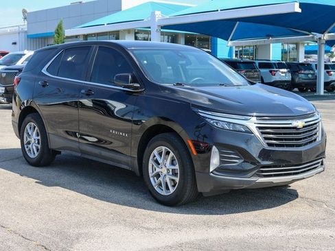 Used 2022 Chevrolet Equinox LT image 1