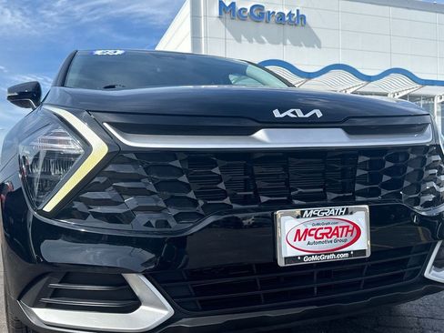 Used 2023 Kia Sportage EX image 13