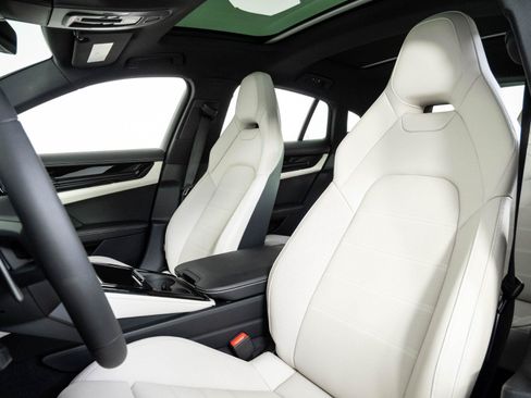 New 2026 Porsche Panamera 4 AWD/4WD image 5