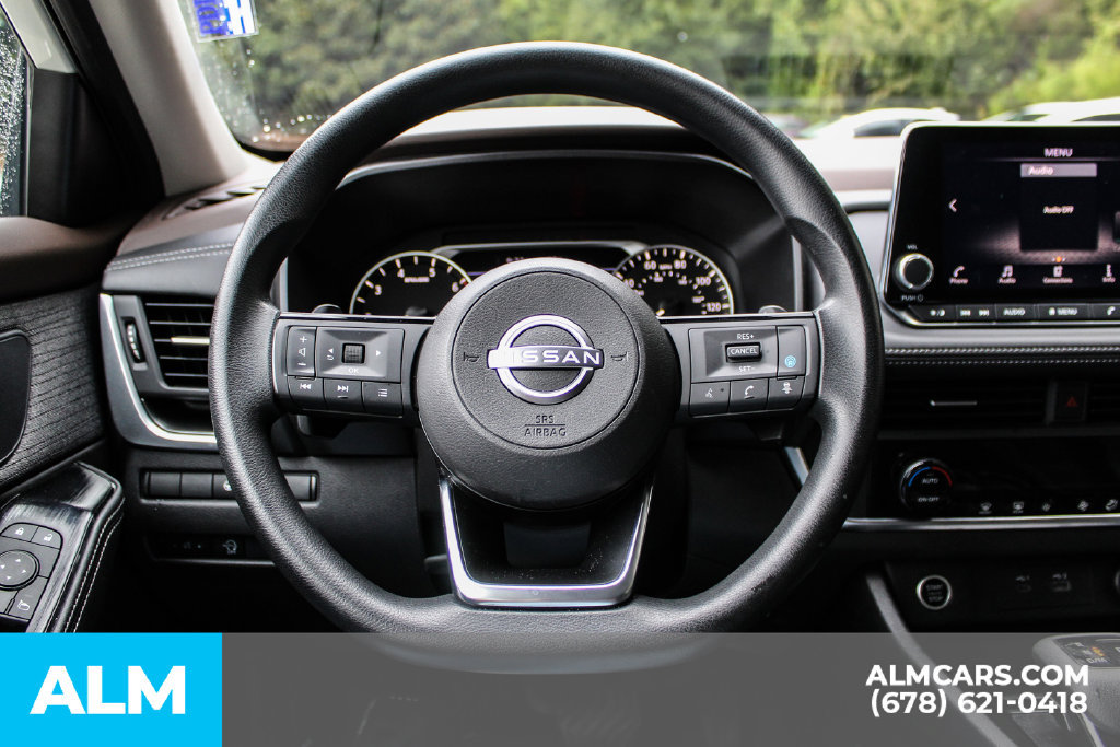 Used 2023 Nissan Rogue SV FWD image 23