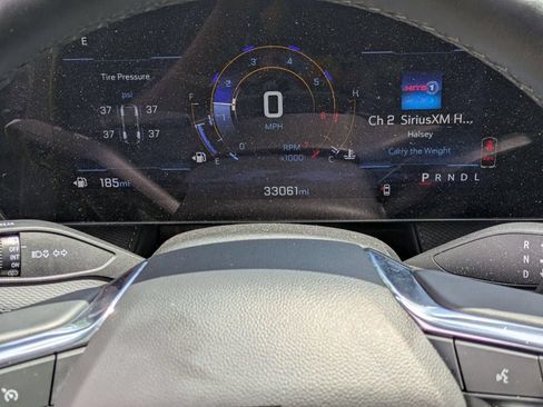 Used 2025 Chevrolet Equinox LT FWD image 17