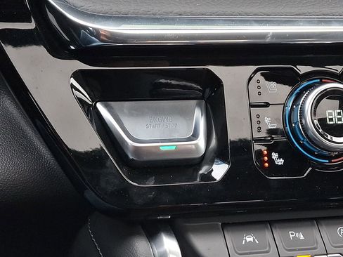 Used 2024 GMC Sierra 1500 Denali w/ Denali Reserve Package image 14