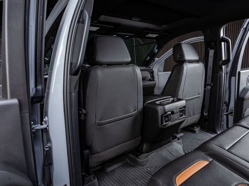 Used 2025 GMC Sierra 2500 AT4 w/ AT4 Premium Plus Package image 34