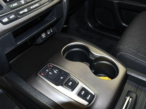 Used 2023 Honda Ridgeline Sport image 30