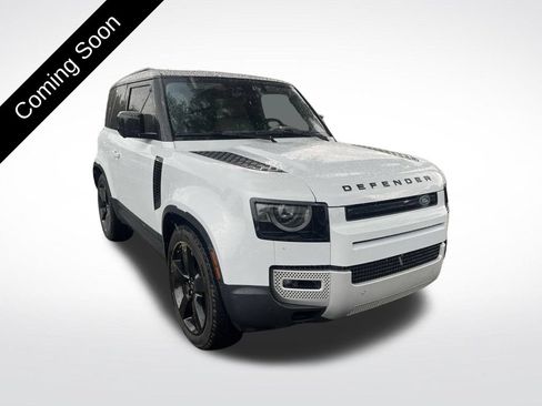 Used 2022 Land Rover Defender 90 S AWD/4WD image 3