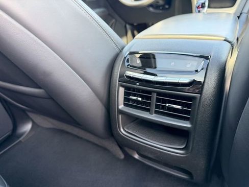 Used 2022 Cadillac XT5 Premium Luxury w/ Platinum Package FWD image 41